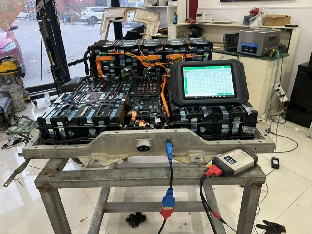 Automotive BMS PCB Overview