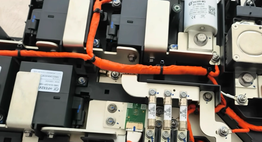 the BMS of Xiaomi SU7
