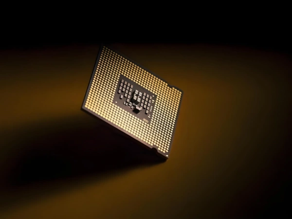 Circular multilayer PCB with dense pads and plated holes, from GreatPCB